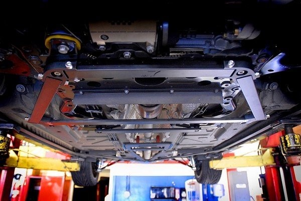 M7 Under Strut System R52 R53