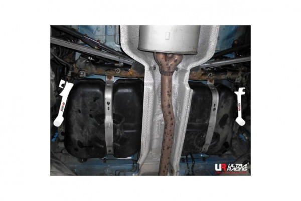 Ultra Racing Rear Lower Strut Brace RLS4-1717P R56
