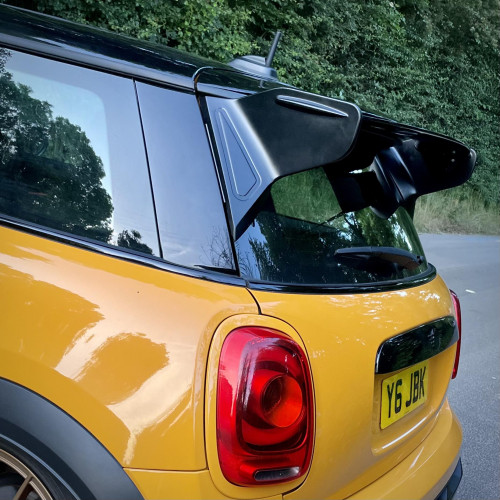 Orranje F-Wing GP Style Spoiler F56